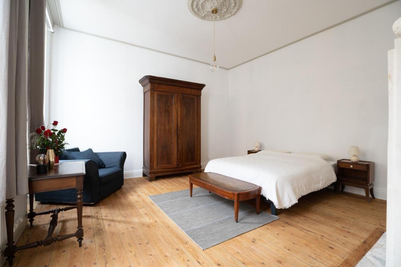 Maison De Ville Avec Jardin "La Coquette" Jonzac Extérieur photo